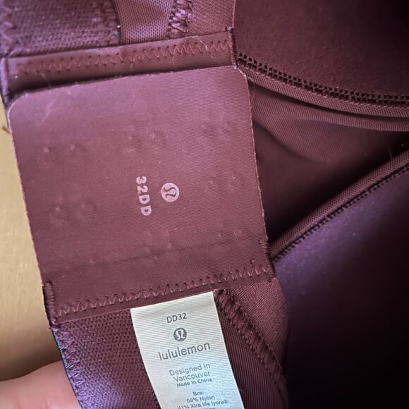 Lululemon Run Times Sports Bra - 32DD - Picture 7 of 7